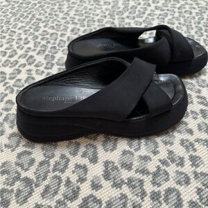 Stephan Kelian, black fabric sandals, size 7